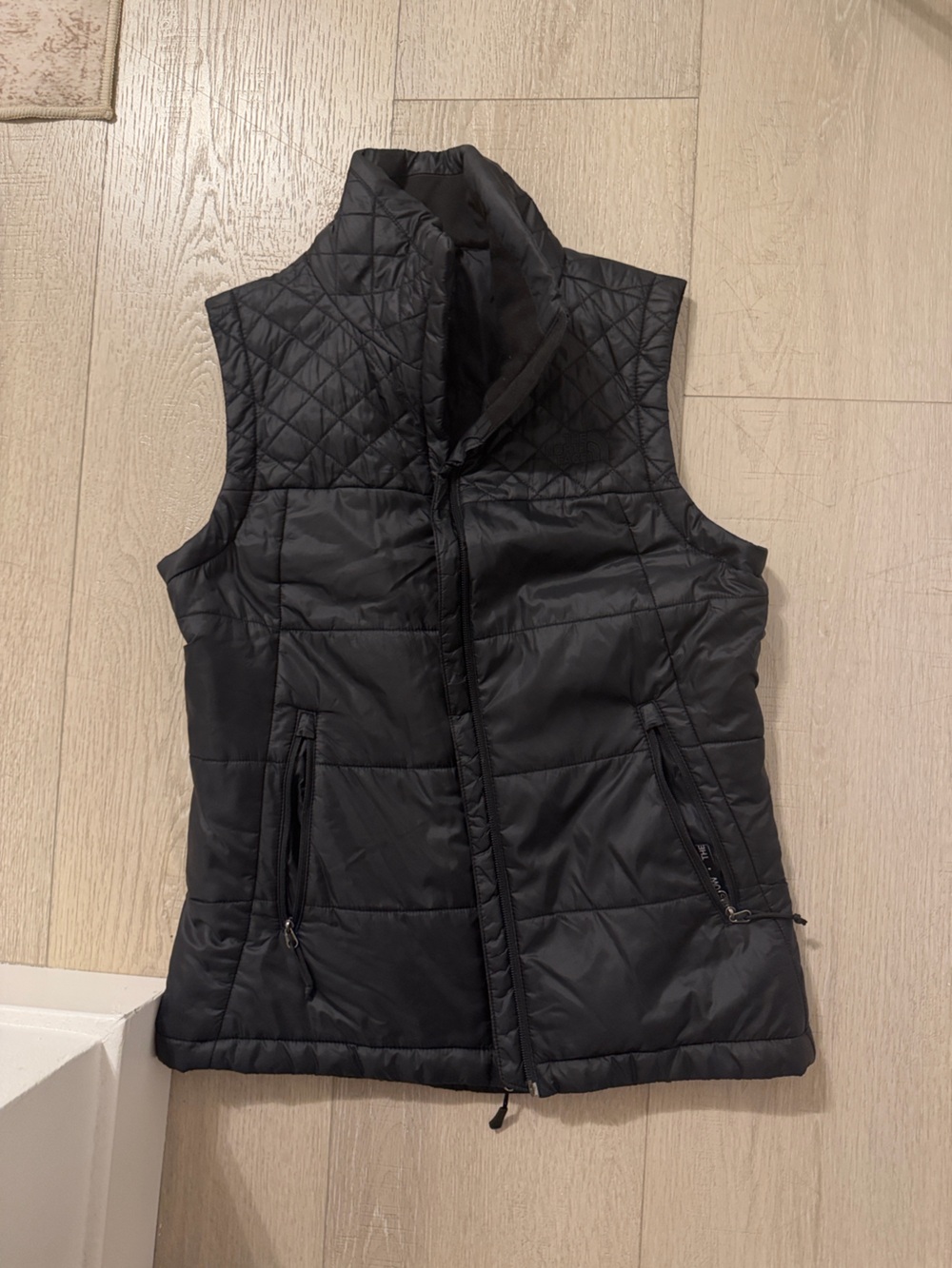 The North Face Black Quilted Women's Jacket with Logo Tag